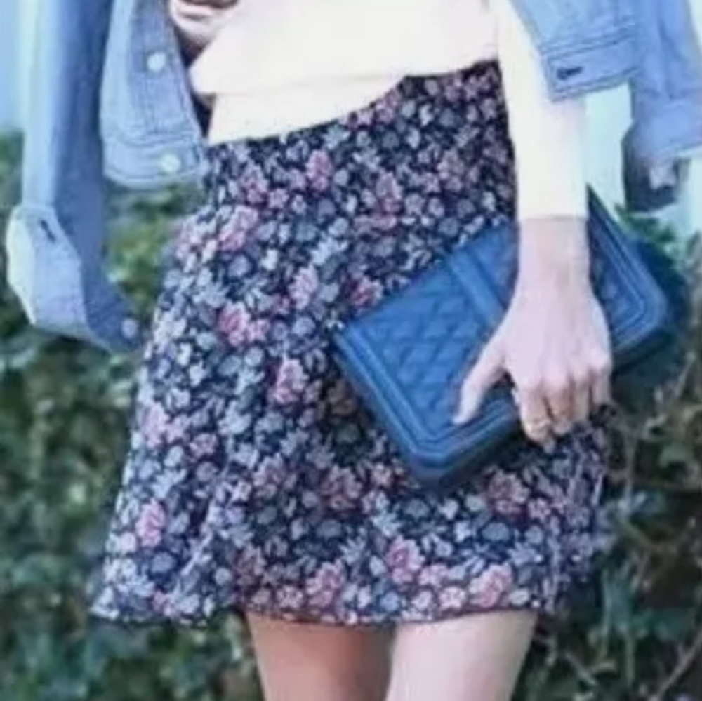 Cabi 5184 Flirt Skirt XS Floral NWOT - Picture 6 of 9